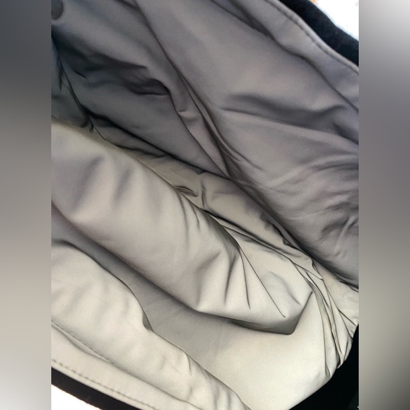 Be a good person black hoodie - Picture 5 of 5